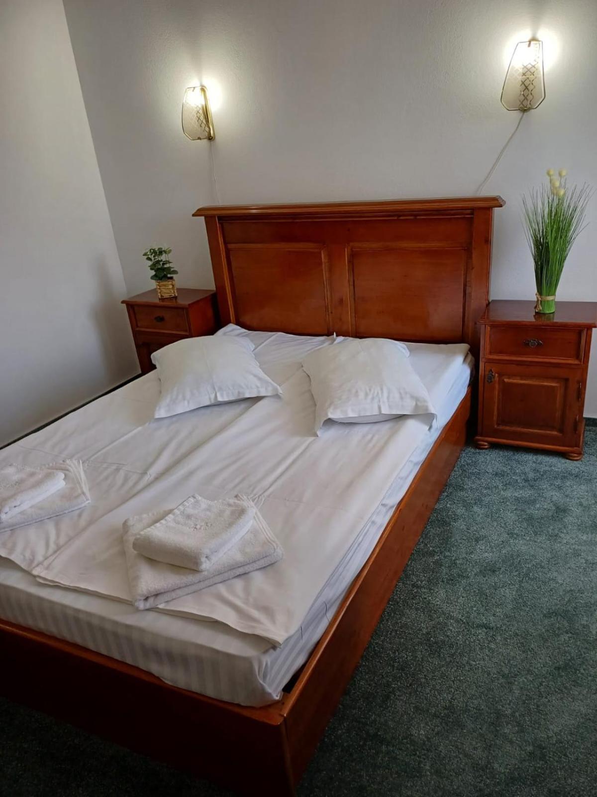 Hotel Hefaistos - Sovata Luaran gambar